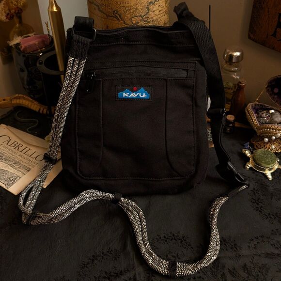 Kavu Keepalong Crossbody Shoulder Bag Black Gray Rope Sling - Picture 1 of 10